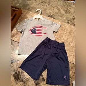 Boys size 4 Champion outfit